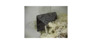 Manyetit Taşı