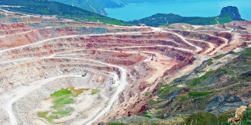 Ekonomik Olarak Değerli Olan Kayaçlara Ne Ad Verilir?