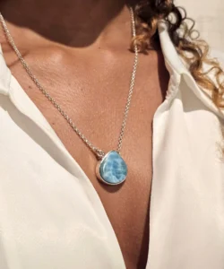 Larimar Taşı