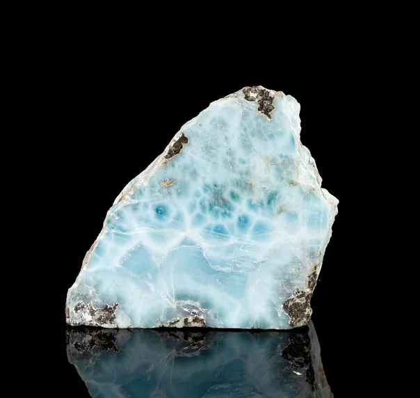 Larimar Taşı