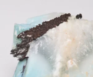 Larimar Taşı