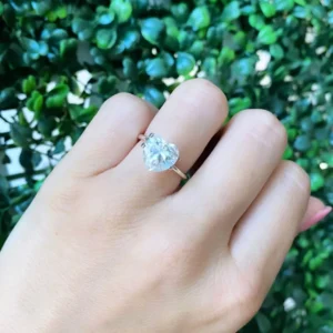 3 Karat Tektaş Yüzük