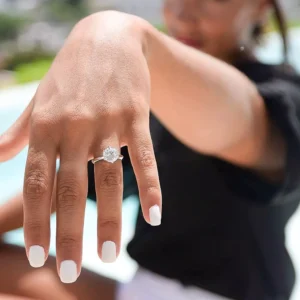 3 Karat Tektaş Yüzük