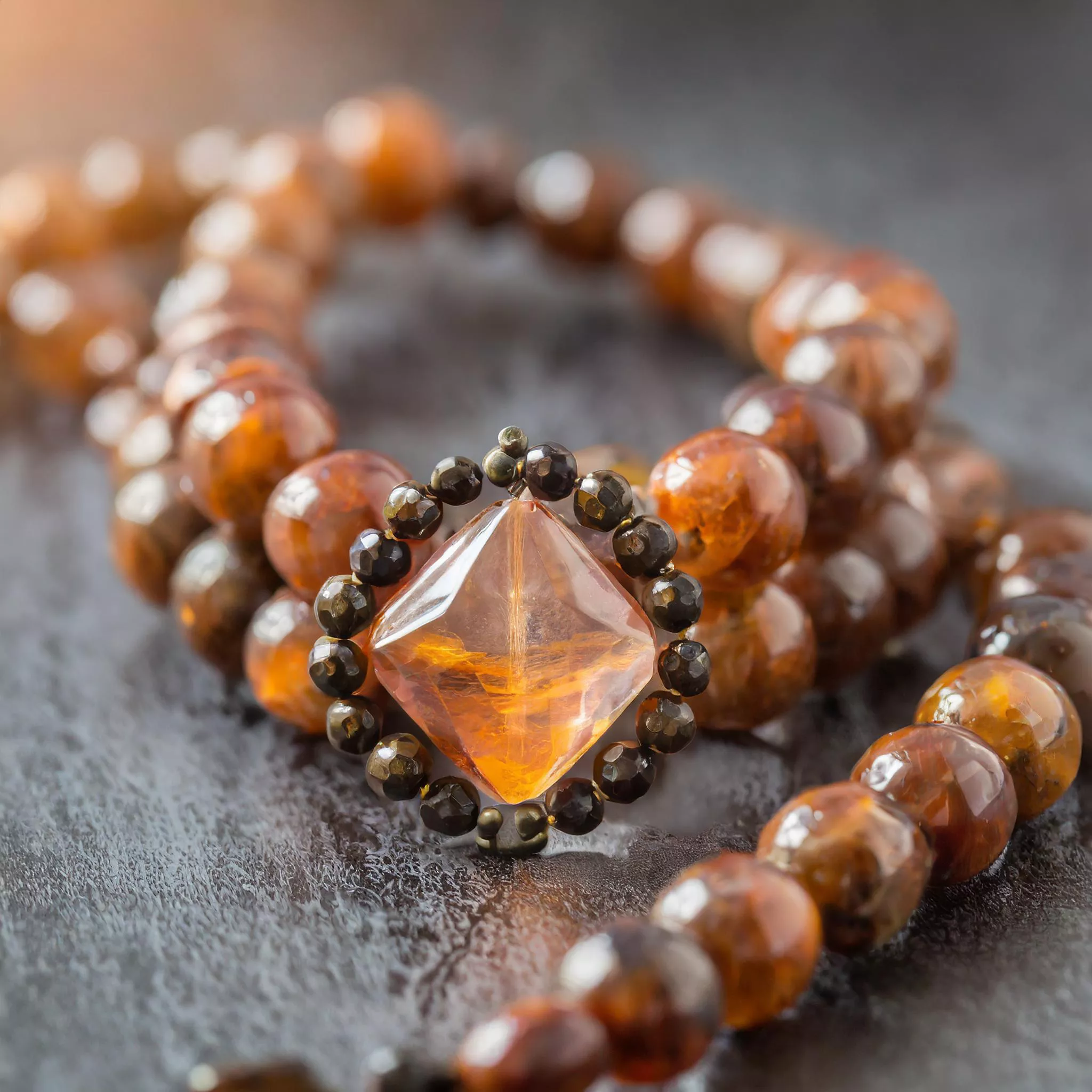 Zultanit Taşı Tesbih - Galeri Zultanit Taşı Tesbih