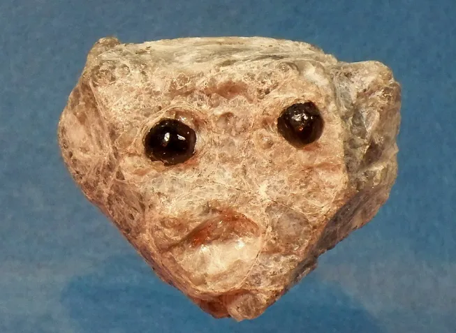 Obsidyen Taşı