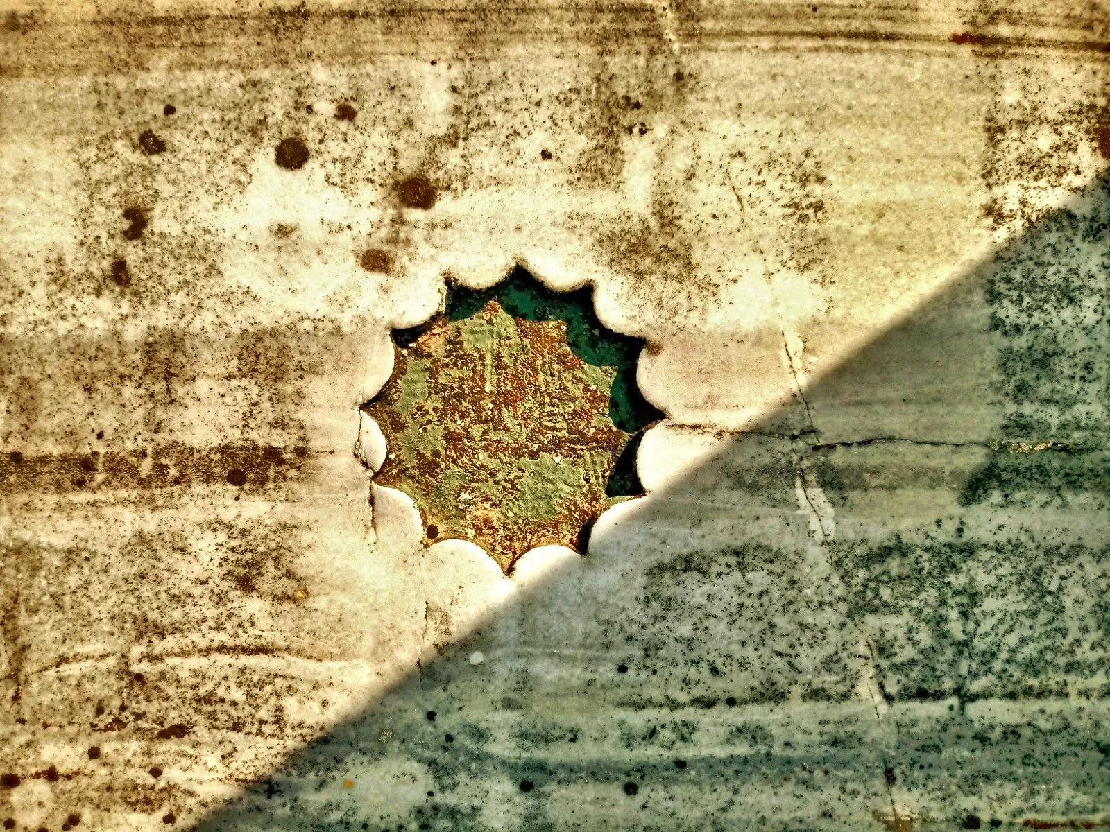 Teslim Taşı